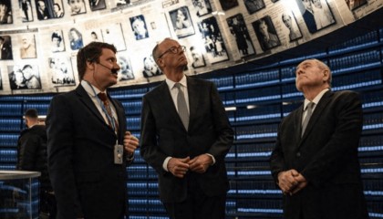 德国站队了！默茨宣布2大决定，坚定捍卫以色列安全，成为美国伙伴
