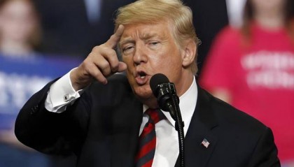 逼急了?特朗普将战场锁定在台湾,中国5.8亿美元采购俄空降战车