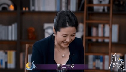 金鸡华表双料“影后”、52岁颜丙燕首曝恋情,男友小20岁,称不好意思但不觉得对方小