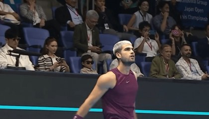 考古|昆凌现身暴瘦变化大!7年剖腹产下3娃,从“打工妹”到“天王嫂”,她的辛苦谁懂