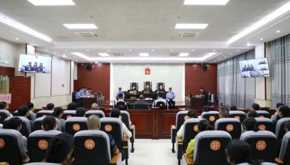 男子杀害两名7岁孩子！广西法检“两长”公开审理该案，将择期宣判