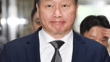 68亿分手费悬了?韩国第二大财阀离婚案落定,“最强小三”能否扶正引关注