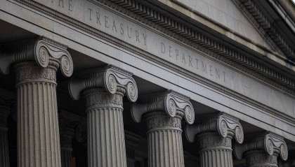 美国根本拦不住！首批中国货物抵达伊朗，外媒直言：只有中国办得到