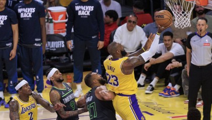 湖人1200万签约拉拉维亚！替代芬尼-史密斯的神秘拼图