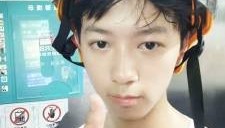 外卖小哥发现血书枕头 民警破译“密码”救出被困者