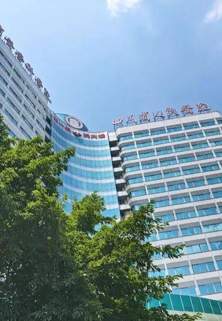 CT影像弄错，四川成都一女子被误诊“绝症”？院方通报