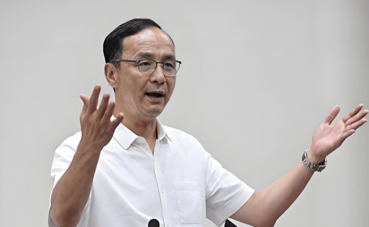 亲美的朱立伦，交班之前居然想瓦解国民党