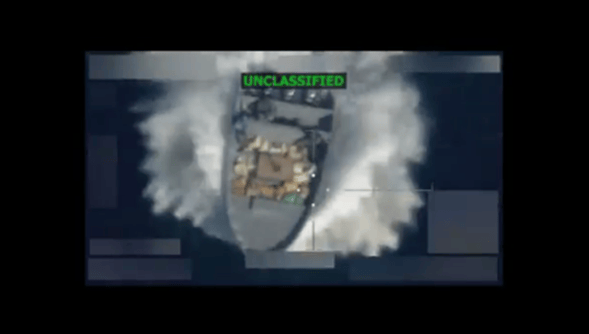 “重大决裂”！美媒爆料：英国暂停与美国共享有关加勒比海所谓“贩毒船”情报