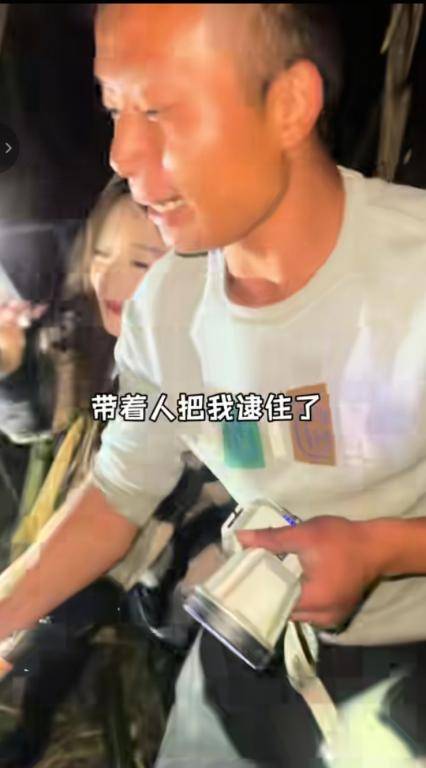 人和狗都累瘫了！9.9元的偷甘蔗爆火，老板：情况有点失控