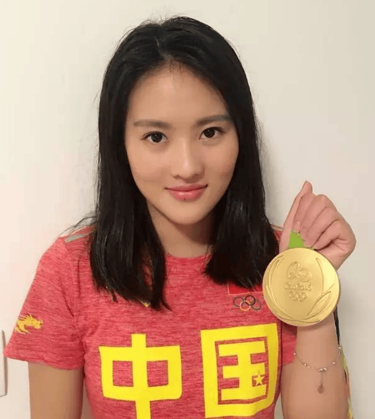 考古 | 杨旭文辟谣和跳水冠军陈若琳订婚!两人何时有的交集?